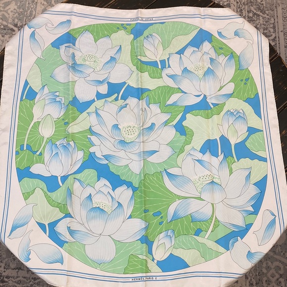 Hermes Fleur de Lotus 100% Large Silk Scarf - Picture 1 of 9